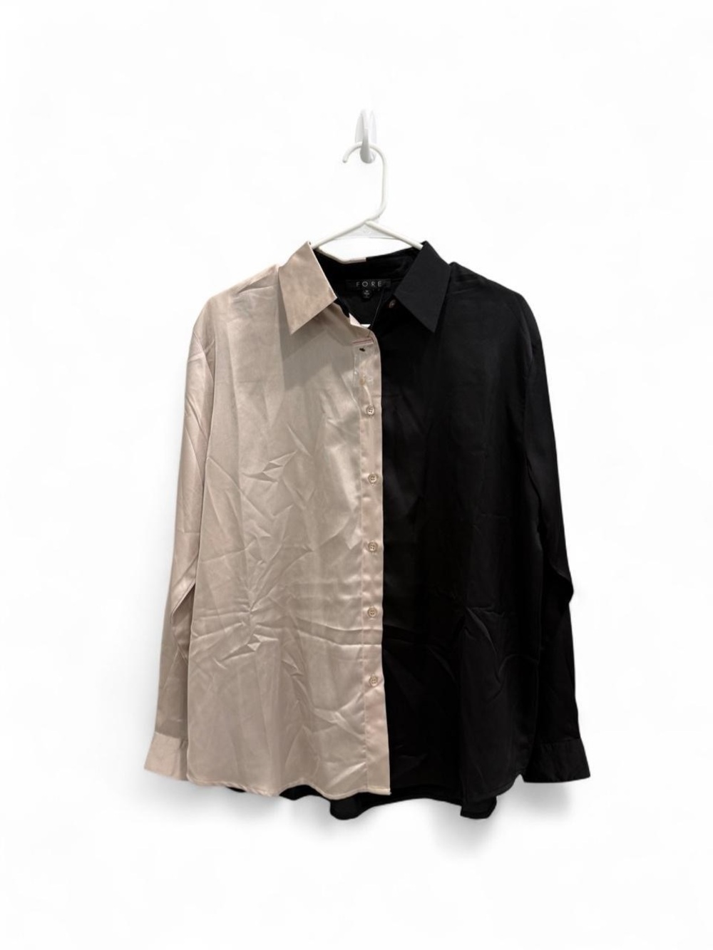 Fore color block black + cream button up shirt